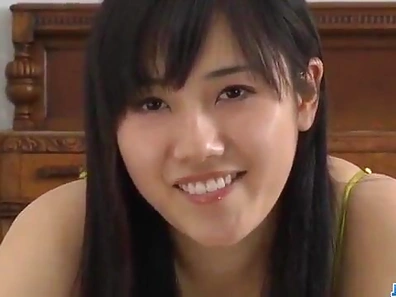 Azusa Nagasawa Stuns With Her Expert Cock-Sucking Skills Performance