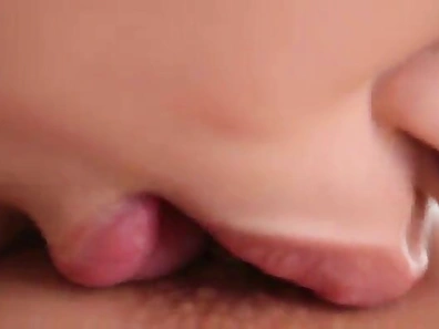 Skilled Japanese Girl Blows Multiple Guys Passionately