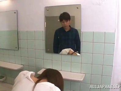 Sizzling Japanese Bombshell Gives Hot Head In Public Restroom