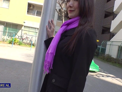 Miho Wakabayashi Sucks Boyfriend’s Dick for Extreme Pleasure