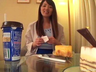 Japanese Girlfriend Gets Hot Ass Undressed & Licked From Behind Seductively
