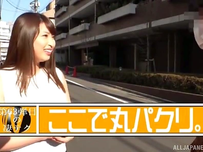 Sultry Amateur Japanese Babe Teases Seductively With Her Plump Boobs