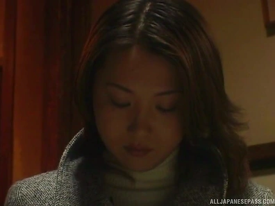 Hot Bedtime Action With Tiny-Titted Asian Babe In Amateur Passion