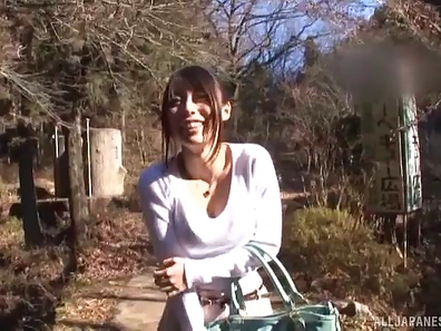 Hot Japanese Cutie Gets Hardcore Outdoor Face-Fucking Orgasmic Treatment