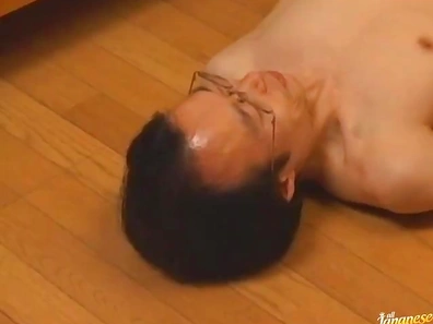 AI Himeno Gives Awkward Footjob To Her Horny Man For Pleasure