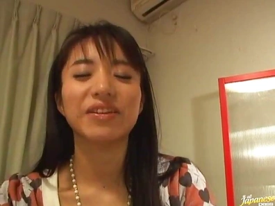 Sensuous Momo Junna Thrills As Her Smooth Pussy Gets Expertly Fingered