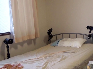Picked up Asian beauty, Ray gets to have sex until exhaustion