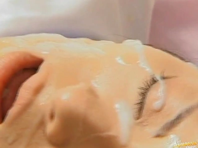 Renoa Azabu Hot Asian doll enjoys sex