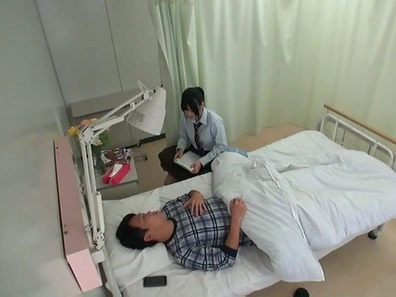College beauty gives amazing blowjob session