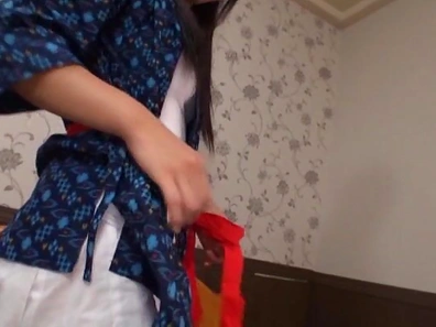 Teen Yumiko Oku receives tasty dick to play with