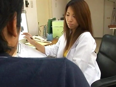 Akira Ichinose is a horny Asian female doctor