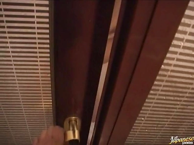 Haruna Itoh gives an amazing blowjob in the bathroom