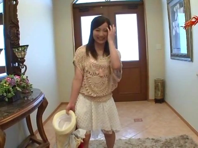 Cock sucking MILF Mao Kurata gives a Blowjob in POV