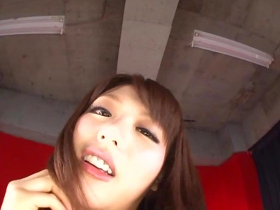 Classy Japanese stunner Mao Hamasaki shows off awesome curves